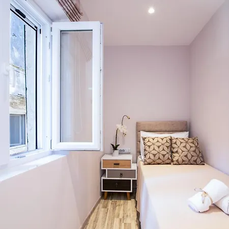 Electra's House * Korfu