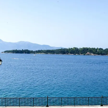 Daire Electra's House